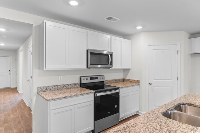 572 Woodland Farms Cir, Aynor, SC 29511 - photo 7