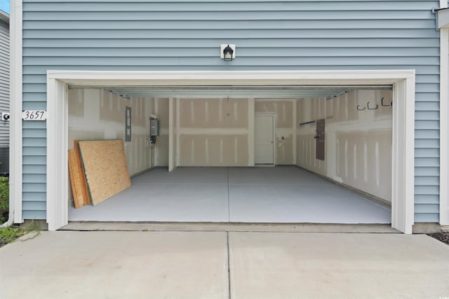 3657 Bells Lake Cir, Longs, SC 29568 - garage with driveway