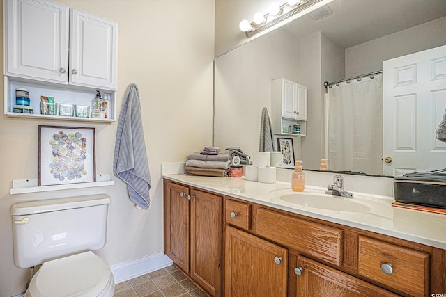 2005 Silvercrest Dr Unit 32F, Myrtle Beach, SC 29579 - full bathroom featuring baseboards and vanity