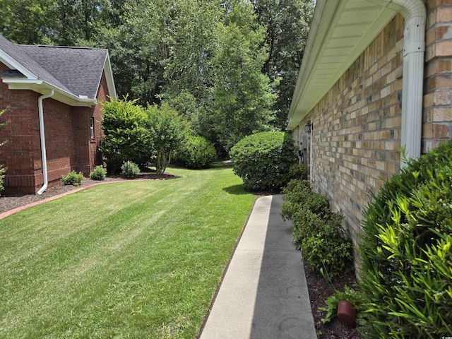 6542 Wellington Dr, Murrells Inlet, SC 29576 - view of green lawn