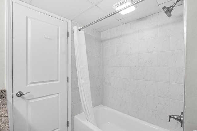 4800 S Ocean Blvd Unit 1524, North Myrtle Beach, SC 29582 - bathroom featuring shower / bath combination with curtain