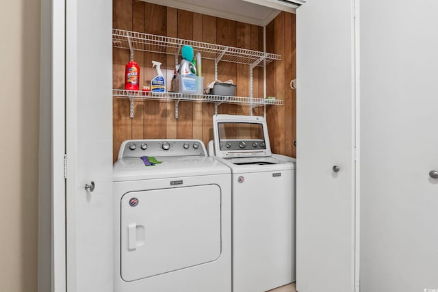 305 Hillside Dr N Unit 205, North Myrtle Beach, SC 29582 - washroom with washer and clothes dryer