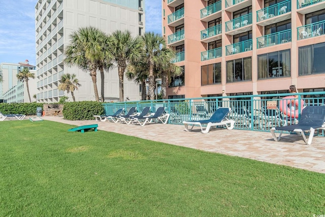 2207 S Ocean Blvd Unit 718, Myrtle Beach, SC 29577 - surrounding community featuring a lawn
