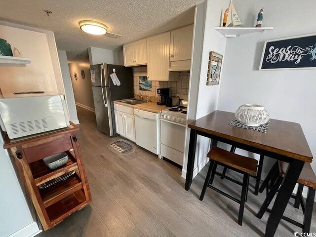 920 N Waccamaw Dr Unit 2206, Garden City Beach, SC 29576 - photo 4