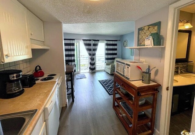 920 N Waccamaw Dr Unit 2206, Garden City Beach, SC 29576 - photo 5