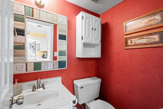 315 72nd Ave N Unit A, Myrtle Beach, SC 29572 - half bath with toilet and vanity