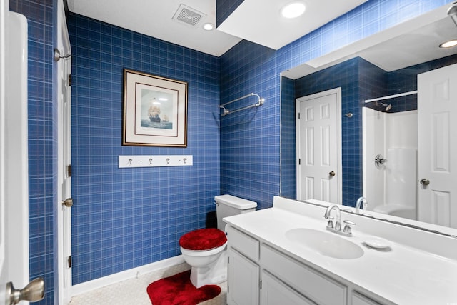 315 72nd Ave N Unit A, Myrtle Beach, SC 29572 - bathroom with vanity and shower / bath combo with shower curtain