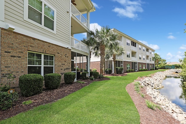 6253 Catalina Dr Unit 1711, North Myrtle Beach, SC 29582 - surrounding community with a yard