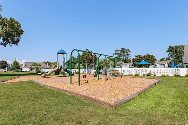 503 20th Ave N Unit 9D, North Myrtle Beach, SC 29582 - view of community play area