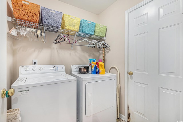 4610 Fringetree Dr, Murrells Inlet, SC 29576 - laundry area featuring washing machine and dryer