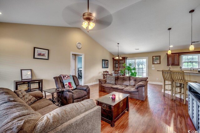 301 Farmtrac Dr, Galivants Ferry, SC 29544