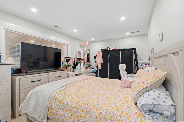 304 1st Ave N, Myrtle Beach, SC 29577 - bedroom featuring recessed lighting