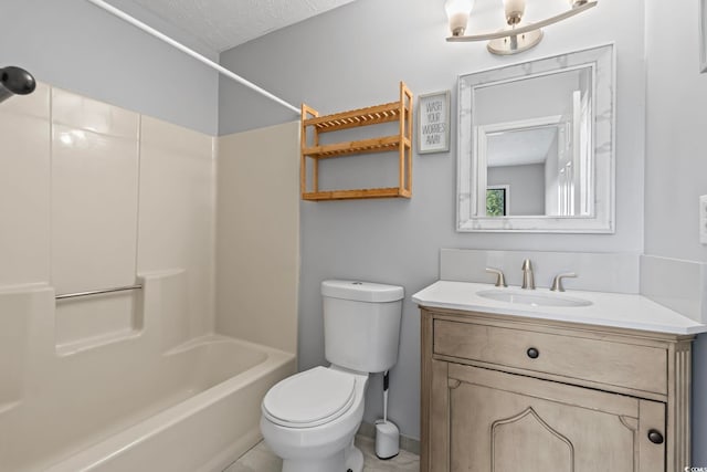 4049 Fairway Lakes Dr Unit 4049, Myrtle Beach, SC 29577 - full bath featuring vanity, tub / shower combination, and a textured ceiling