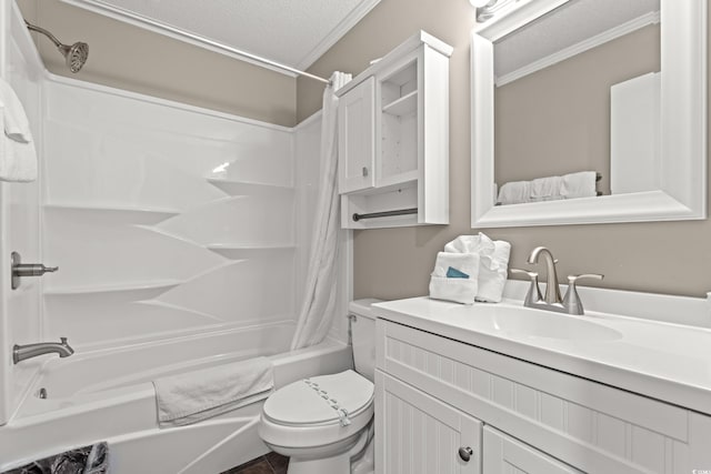 5601 N Ocean Blvd Unit B-314, Myrtle Beach, SC 29577 - full bath featuring shower / bath combination with curtain, vanity, ornamental molding, and a textured ceiling