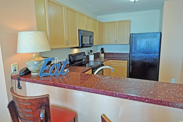 3500 N Ocean Blvd Unit 701-702, North Myrtle Beach, SC 29582 - kitchen featuring black appliances