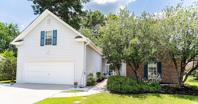 1409 Ashwood Cir, Surfside Beach, SC 29575 - traditional-style home with concrete driveway