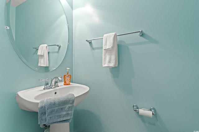 276 Whipple Run Loop, Myrtle Beach, SC 29588 - bathroom with a sink