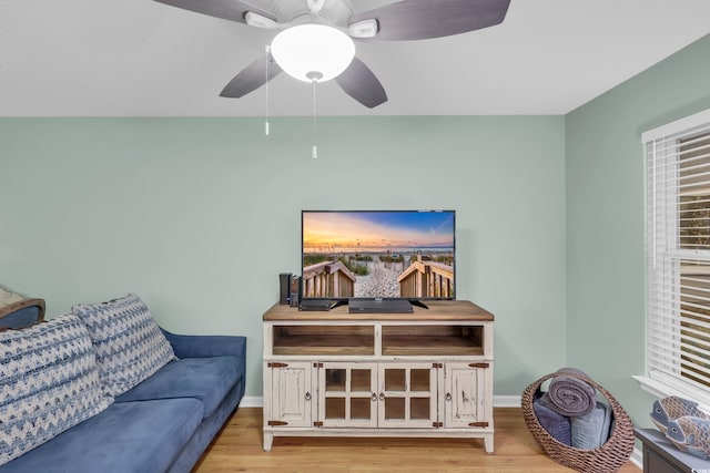 158 Palisade Loop Unit 158, Pawleys Island, SC 29585 - living area with wood finished floors and ceiling fan