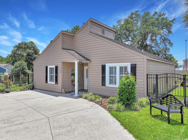 709 Jerdon Cir N, Myrtle Beach, SC 29582 - view of front of property with a patio area and concrete driveway