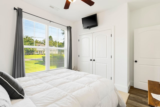 2588 Long Ave, Conway, SC 29526 - bedroom featuring wood finished floors, a closet, and a ceiling fan