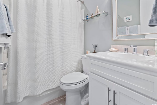 6624 Lagoon Pl, Myrtle Beach, SC 29572 - full bath with vanity, shower / bathtub combination with curtain, and tile patterned flooring
