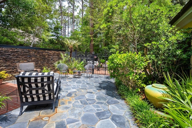 81 Prestwick Dr, Pawleys Island, SC 29585 - photo 24