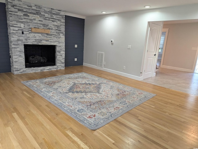 4719 National Dr, Myrtle Beach, SC 29579 - living area featuring light wood-style floors, a fireplace, and recessed lighting