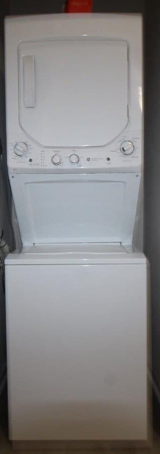 423 Tree Top Ct Unit 23-B, Myrtle Beach, SC 29588 - laundry area with washer / dryer