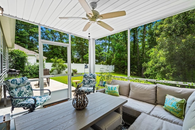 1007 Oak Marsh Ln, North Myrtle Beach, SC 29582 - sunroom featuring outdoor lounge area and a ceiling fan