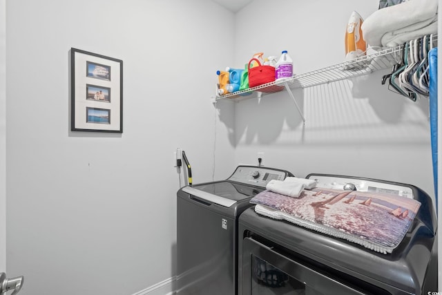 1007 Oak Marsh Ln, North Myrtle Beach, SC 29582 - laundry area with independent washer and dryer and baseboards
