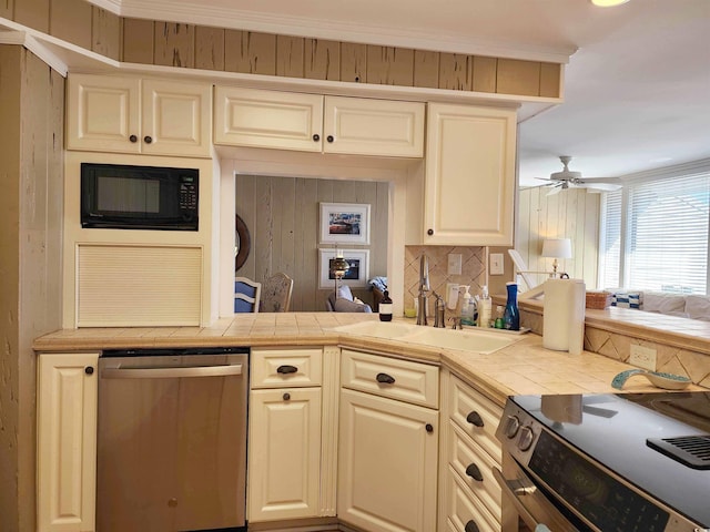 701 Norris Dr, Pawleys Island, SC 29585 - photo 13
