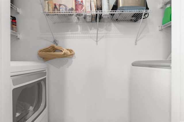 864 Barn Owl Ct Unit 864, Myrtle Beach, SC 29579 - laundry room with washer and clothes dryer