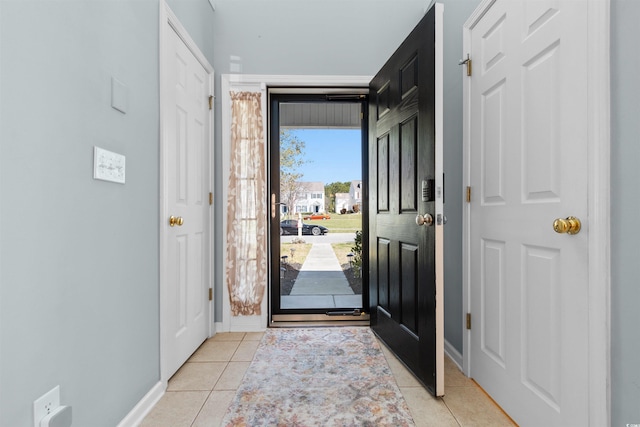864 Barn Owl Ct Unit 864, Myrtle Beach, SC 29579 - foyer entrance featuring light tile patterned floors and baseboards