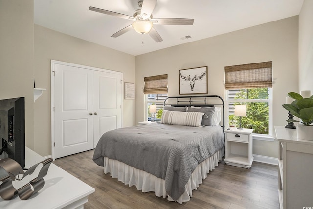 860 Brant St, Myrtle Beach, SC 29579 - bedroom featuring wood finished floors, a closet, and ceiling fan