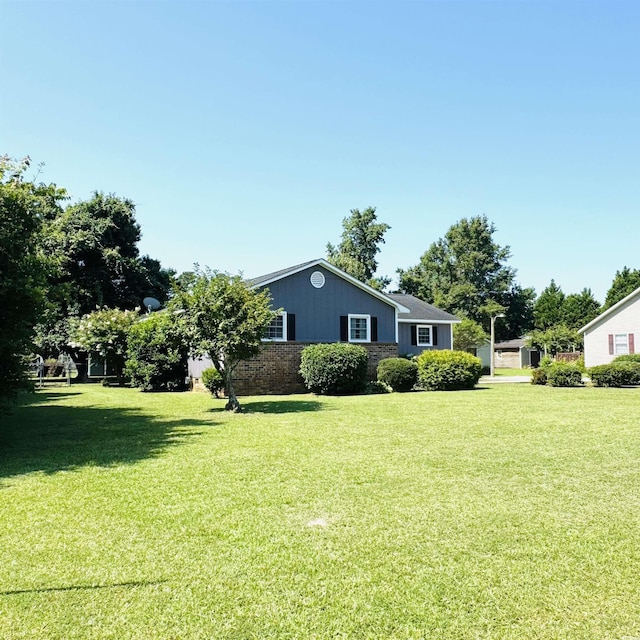 328 Wisteria Ave, Marion, SC 29571 - photo 2