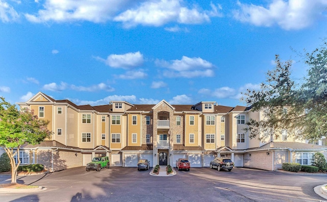 6203 Catalina Dr Unit 935, North Myrtle Beach, SC 29582 - view of property featuring a residential view