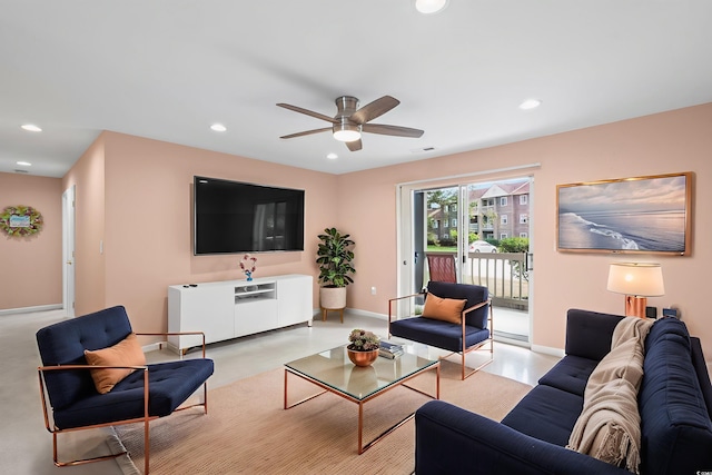 251 Myrtle Greens Dr Unit B, Conway, SC 29526 - living room with ceiling fan and recessed lighting