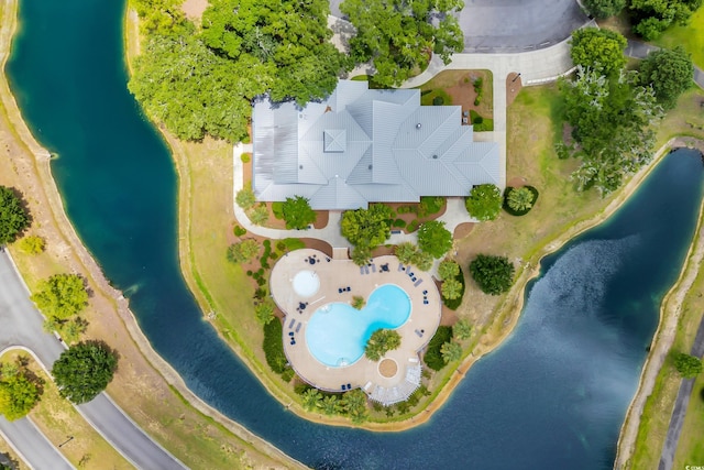 529 Oak Lawn Rd, Georgetown, SC 29440 - aerial view of a pool and a large body of water