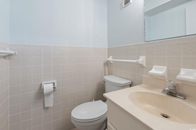 212 N 2nd Ave N Unit 162, North Myrtle Beach, SC 29582 - half bath with tile walls and vanity