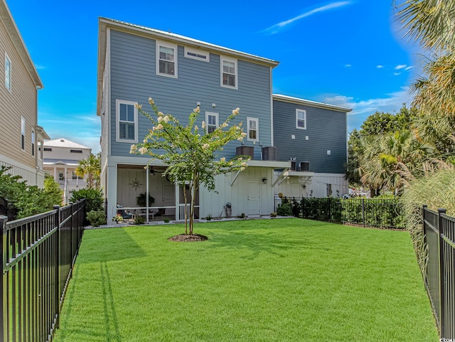 143 Enclave Pl, Pawleys Island, SC 29585 - back of property with a fenced backyard