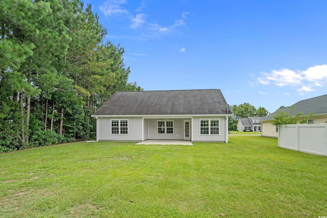 104 Fox Trot Dr, Galivants Ferry, SC 29544 - view of front of home with a patio area
