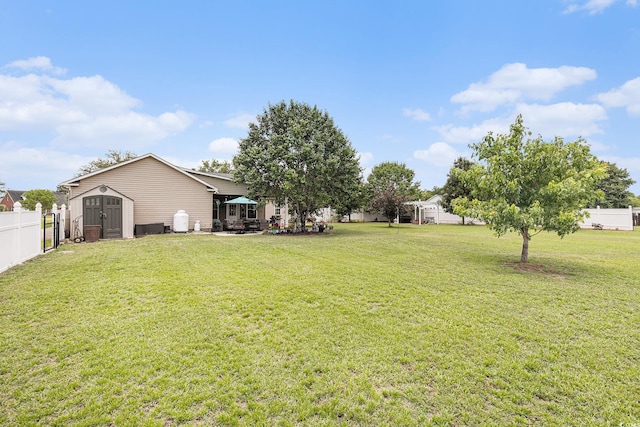 906 Hope Cir, Conway, SC 29527 - view of yard with a shed