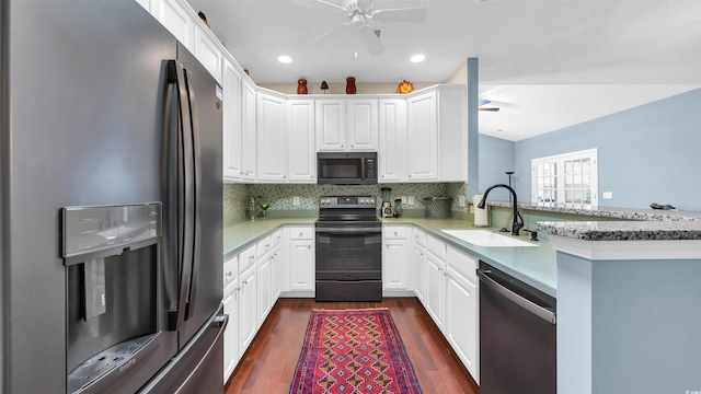 173 Knight Cir Unit 1, Pawleys Island, SC 29585 - kitchen featuring stainless steel refrigerator with ice dispenser, dishwashing machine, electric range, a ceiling fan, and a peninsula