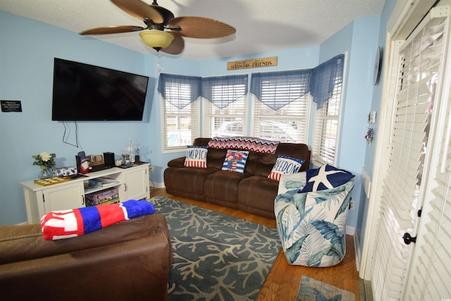 6001-5723 Kings Hwy, Myrtle Beach, SC 29575 - living area featuring wood finished floors and a ceiling fan