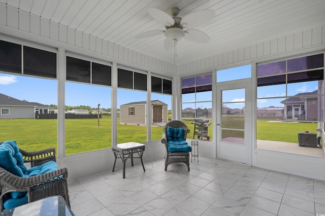 215 Vineyard Lake Cir, Conway, SC 29527 - sunroom / solarium with a ceiling fan and a residential view