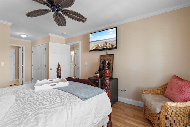 4366 Rivergate Ln Unit 404, Little River, SC 29566 - bedroom with light wood-style flooring, crown molding, and a ceiling fan