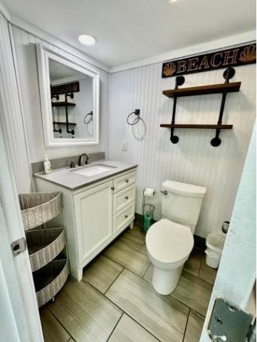 158 Sea Watch Dr Unit 707, Myrtle Beach, SC 29572 - bathroom with vanity and wood finished floors