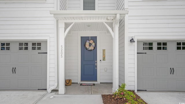 5205 Double Eagle Way Unit 24, North Myrtle Beach, SC 29582 - entrance to property featuring a garage