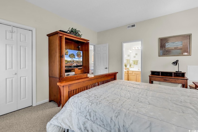 1221 Tidewater Dr Unit 911, North Myrtle Beach, SC 29582 - carpeted bedroom with a closet and connected bathroom