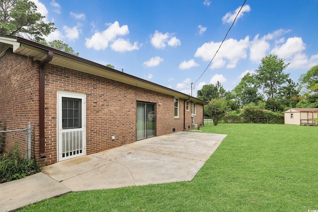 3916 Quail Cir, Myrtle Beach, SC 29579 - view of grassy yard with a patio area